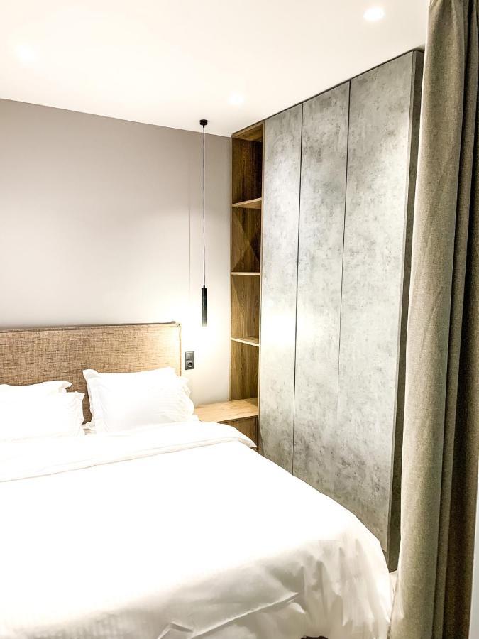 Tailor 1 Apartment