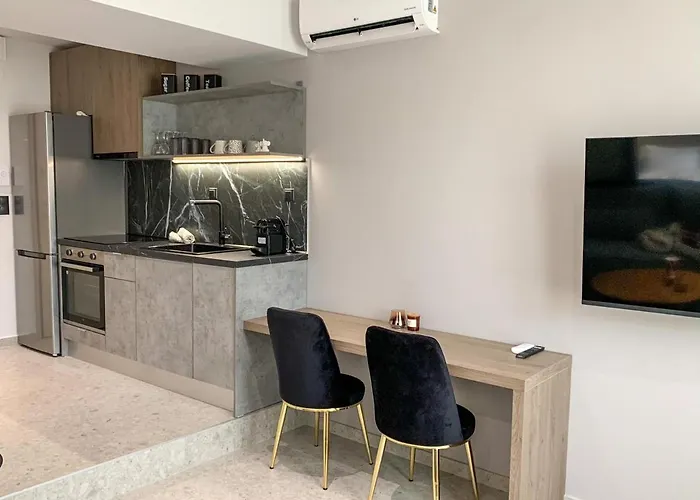 Tailor Suite 1