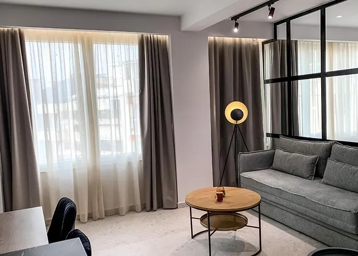 Tailor Suite 1
